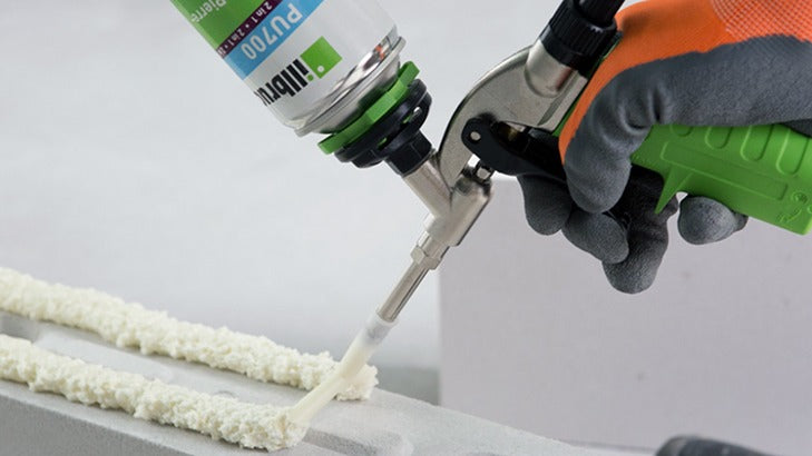 ILLBRUCK PU700 - Adhesivo Espuma De Poliuretano, 750ml