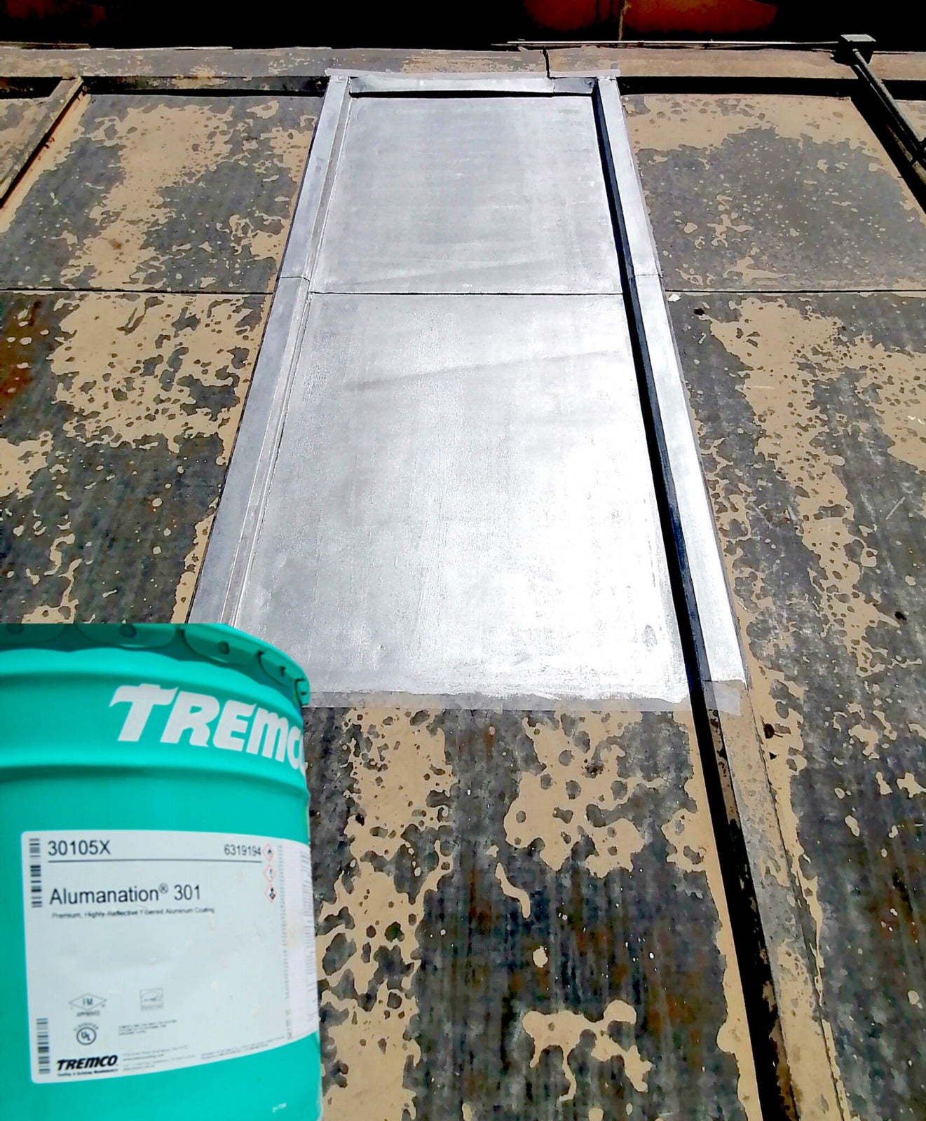 Alumanation 301 - Recubrimiento reflectivo Premium de Aluminio y fibra Balde 18,9 Lt